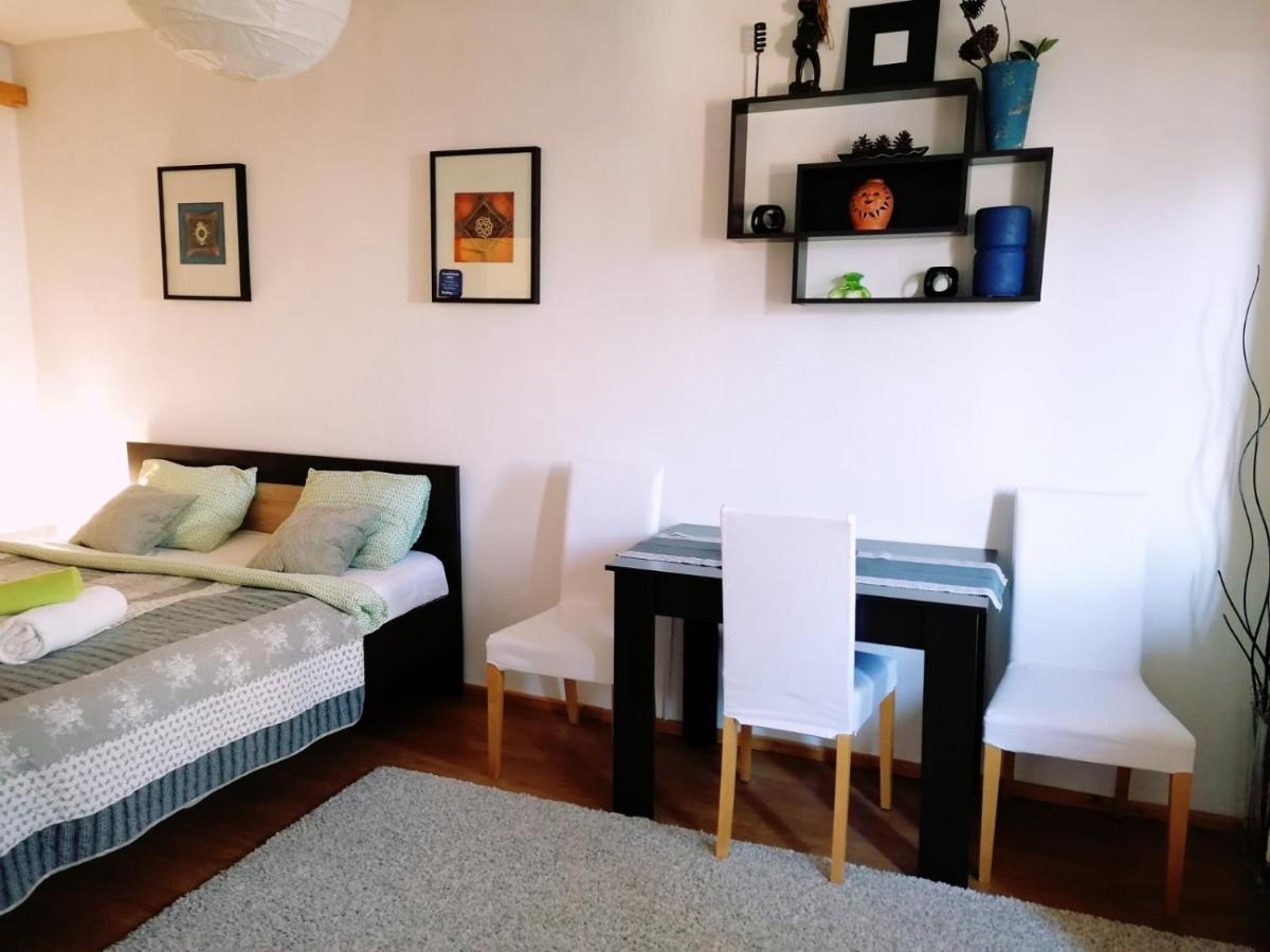 Nexus Happy Apartment Miercurea Ciuc Exterior photo